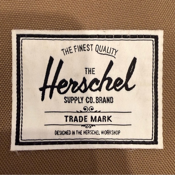 Herschel Supply Backpack - Picture 5 of 10